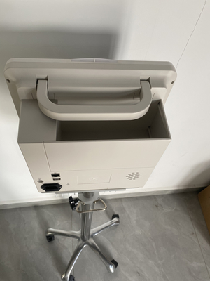 Urządzenie monitorujące w szpitalu w pogotowiu intensywnej terapii przenośny monitor wieloparametrowy drukarka opcjonalna